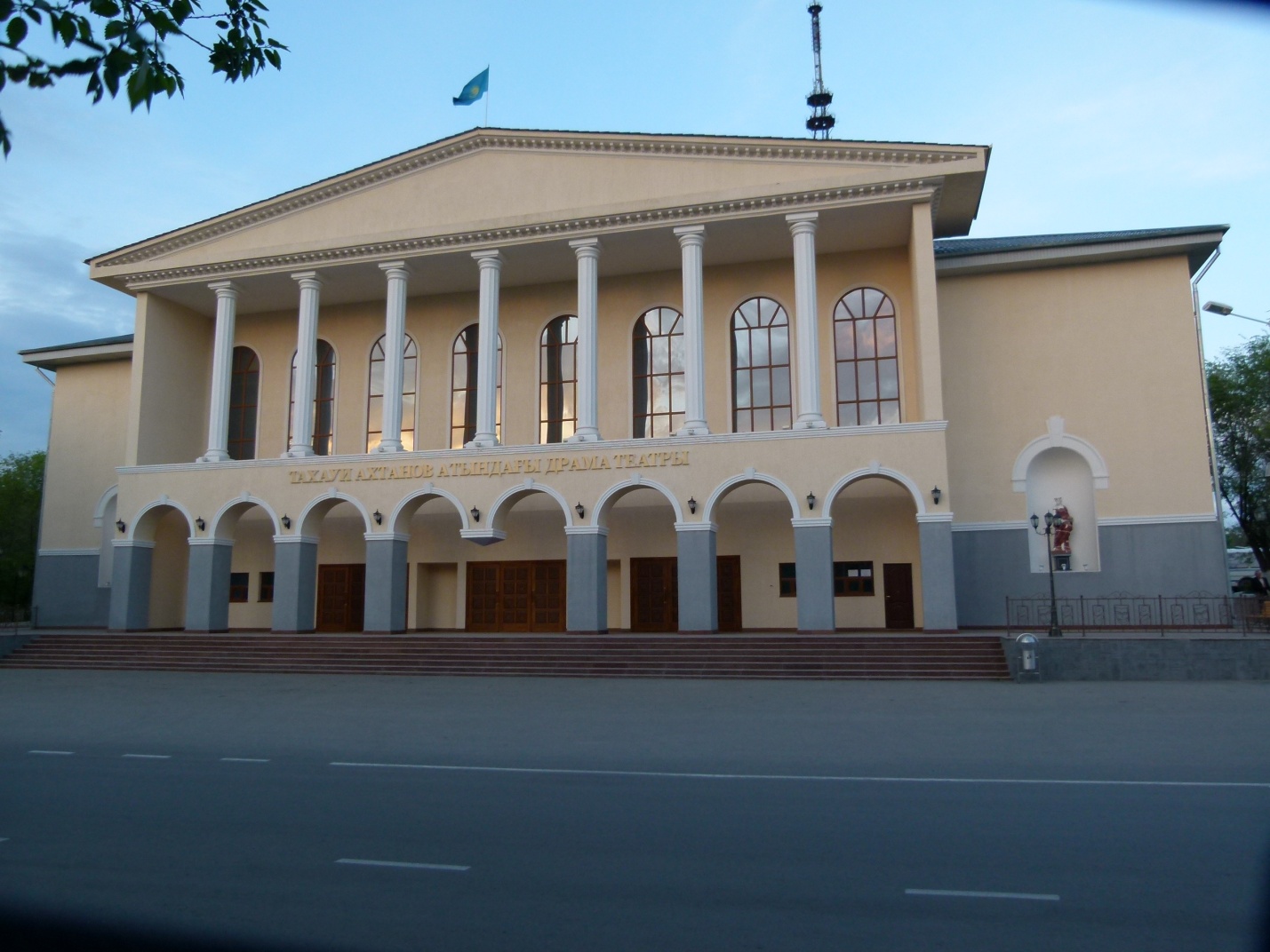 Сахнада - "Тілеу батыр"