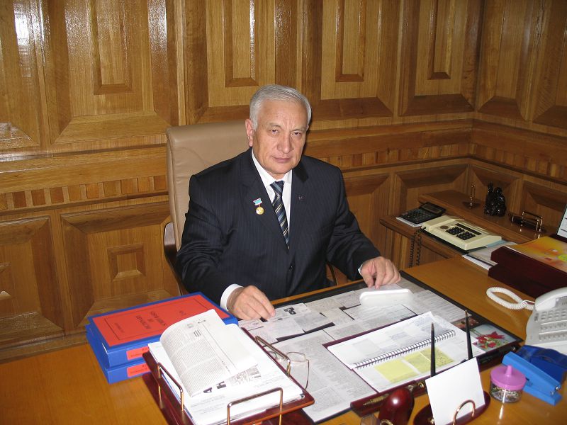 Тегінде бар ұлт  замана көшіне теңеледі