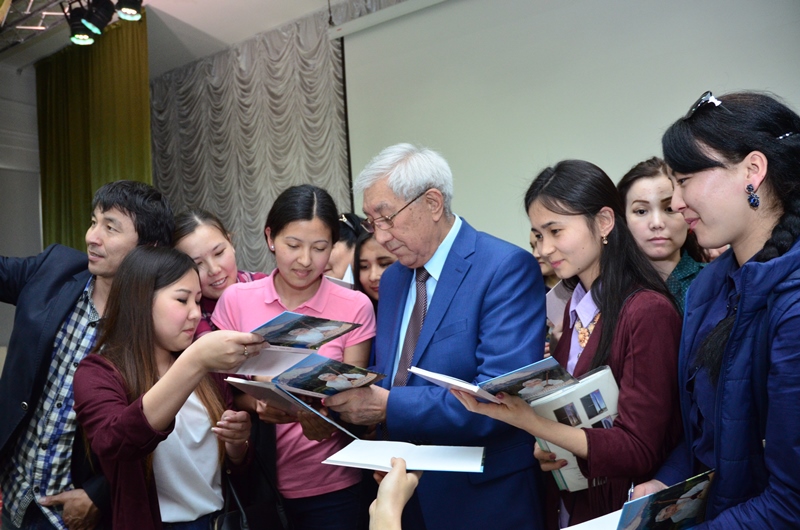 Күндерімнің куәсі (екінші бөлім)