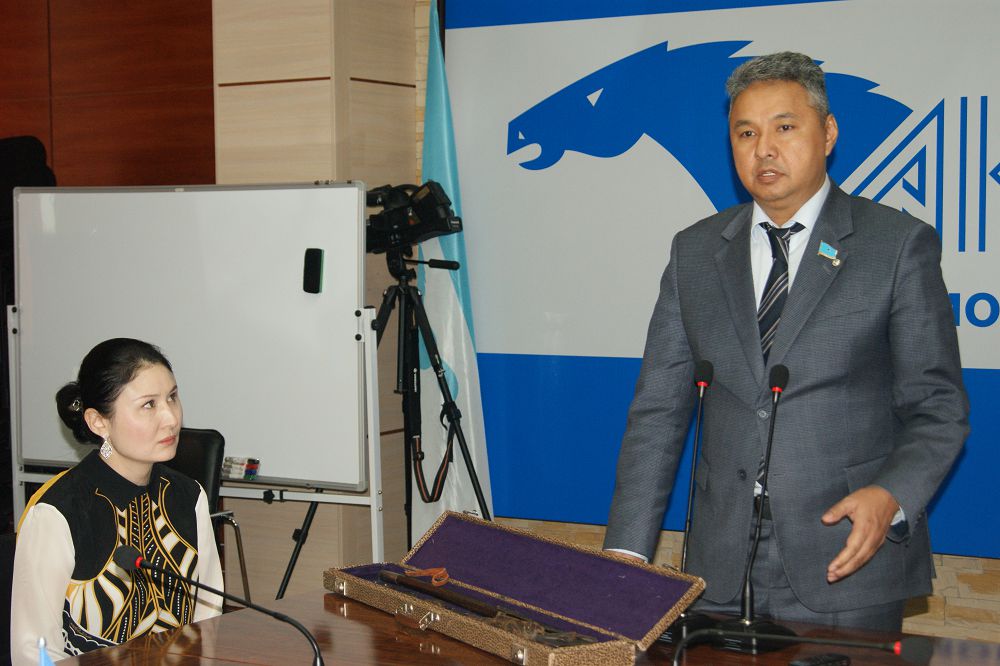 Бөгенбай батырдың айбалтасы мұражайға қойылады