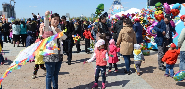 Астанада 50 метрлік дастарқан жайылды