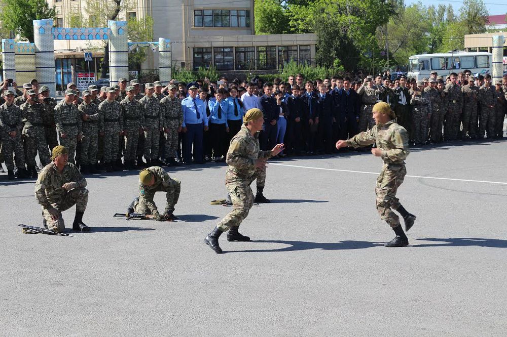 Әскери қызмет – әркімнің  азаматтық борышы