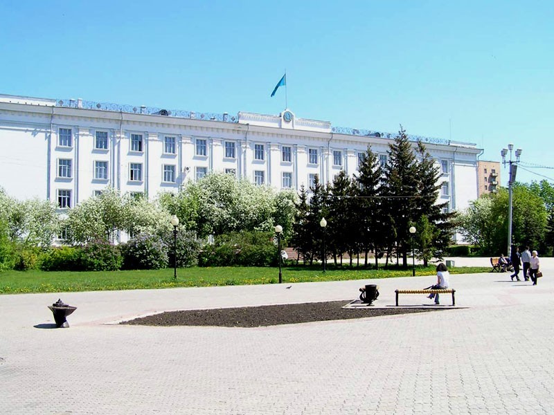 Петропавлда партия көшпелі қабылдау өткізді