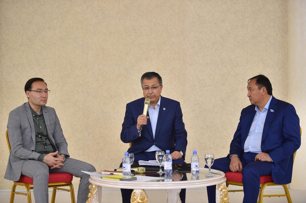 ОҚО әкімі туған жерді түлетуге кәсіпкерлерді жұмылуға шақырды