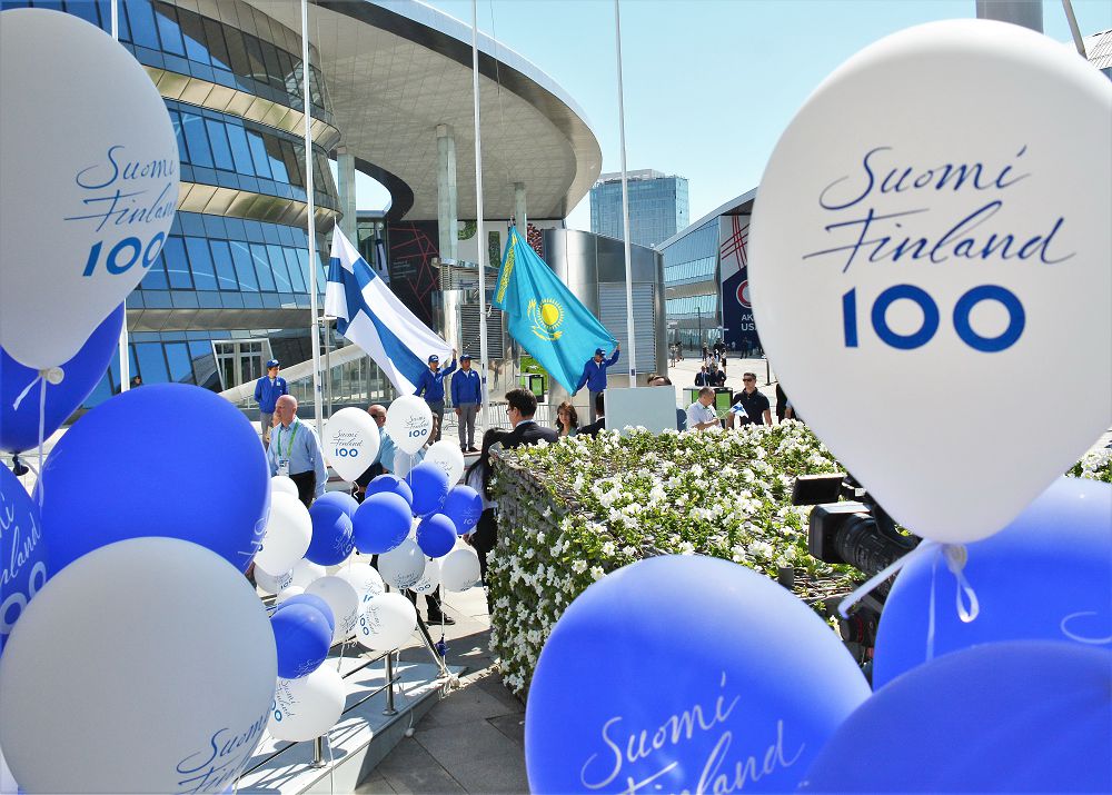 Лапландиялық Санта-Клаус көрмеде жүр