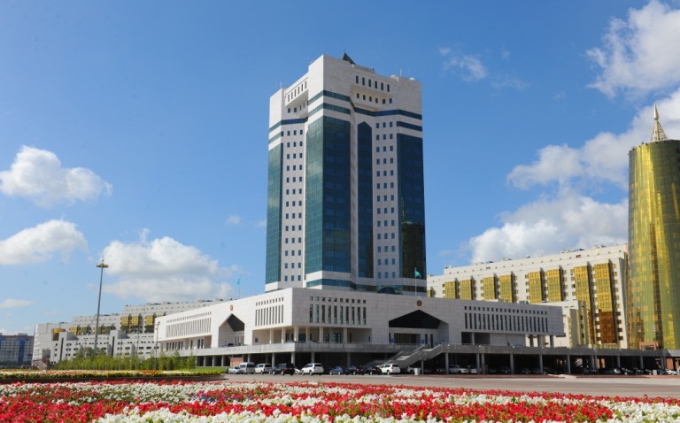 Үкімет басшысы «Шеврон» вице-президентімен кездесті