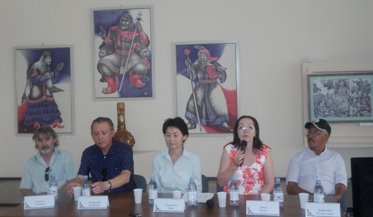 Алматыда отандық суретшілердің көрмесі өтті 	