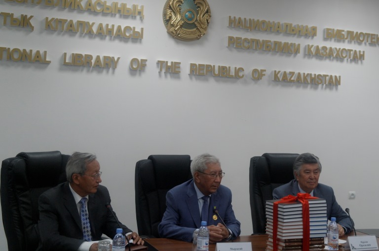 Мырзатай Жолдасбековтың төрт кітабы жарыққа шықты