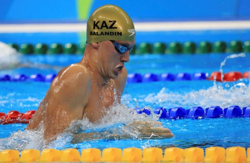 Дмитрий Баландин Болгария чемпионатында 2 алтын 1 қола медаль иеленді