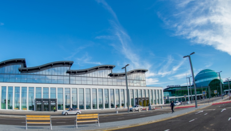 Әуе қақпасындағы әлем