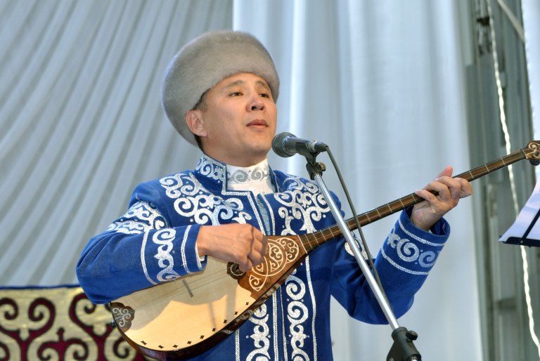 Оралда Марабай Құлжабайұлы атындағы жыршылар байқауы өтті (фото)