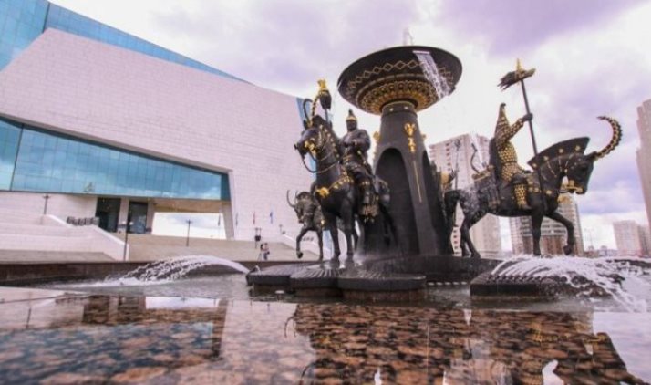 Ұлттық музей қонақтары экскурсия жүргізушіні өздері таңдай алады (видео)