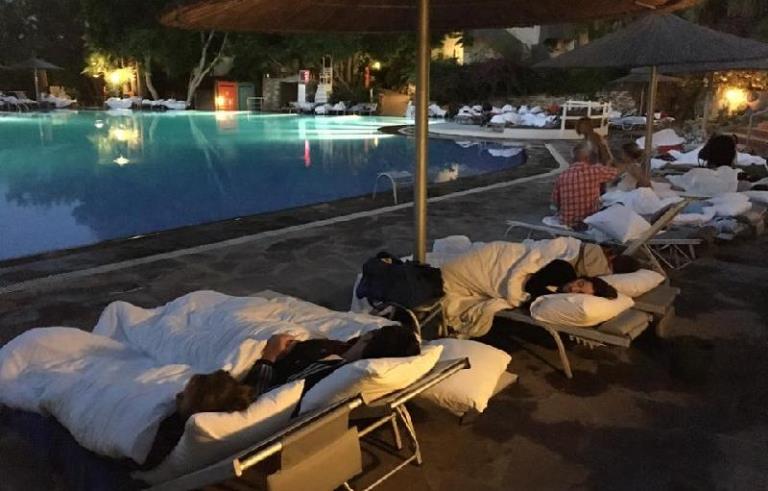 Түркияда зілзала салдарынан қазақстандық туристер далада түнеді