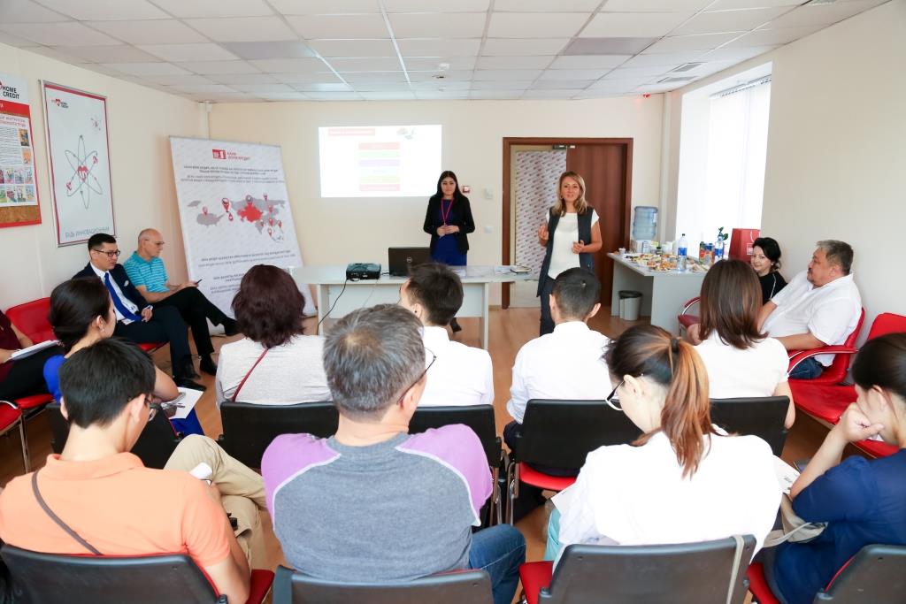 Хоум Кредит банкі қаржылық сауаттылық туралы түсіндірді