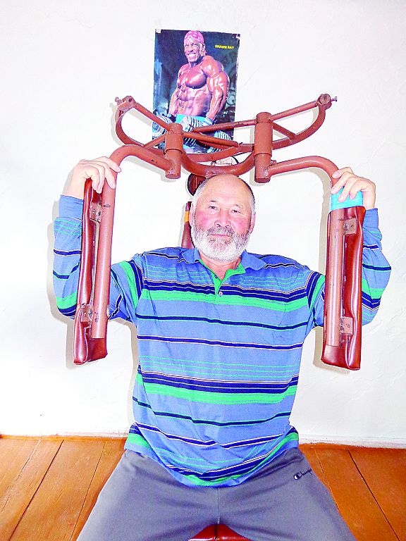 Балаларды спортқа баулыған ақсақал