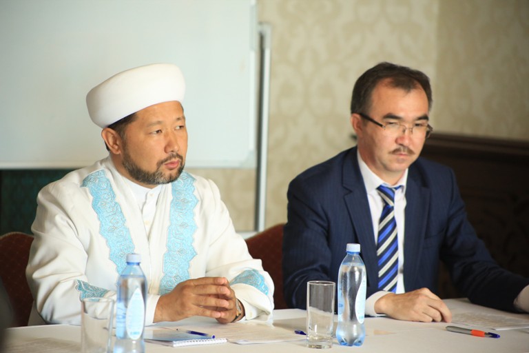 Дін мамандарына арналған тренинг