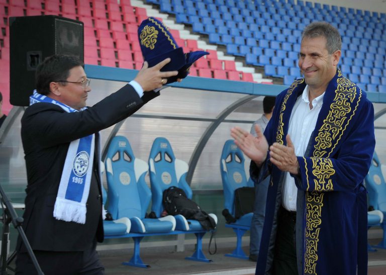 «Ертіс» Димитар Димитровты шапан жауып, шығарып салды