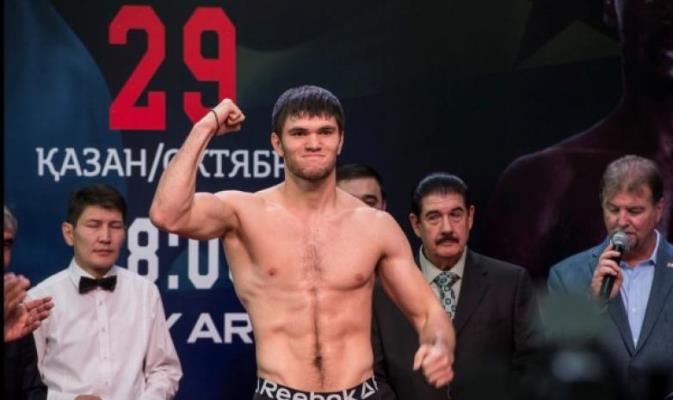 Әли Ахмедов жастар арасында WBC титулын жеңіп алды