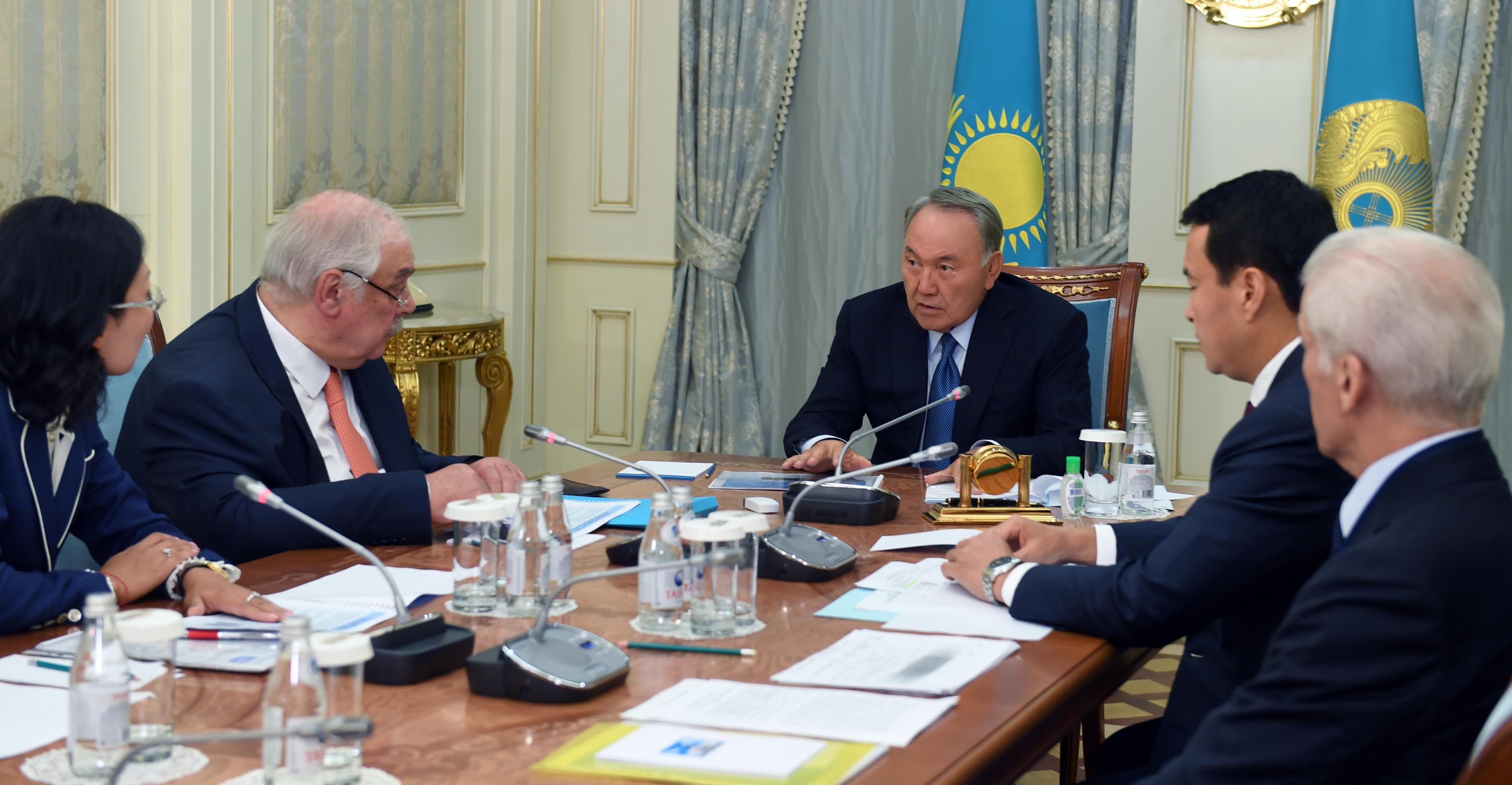 Елбасы Өскемен титан-магний комбинатының басшылығын қабылдады