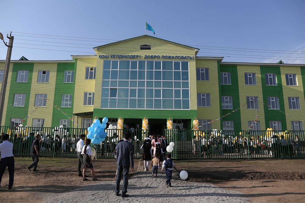 Ақтөбенің аудандарында жаңа мектептер қолданысқа берілді