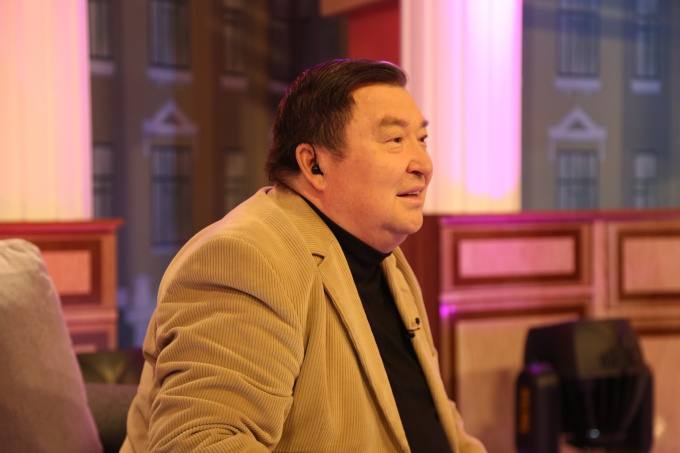 Әшірбек Сығайға арналған «Сын сардары» атты кітап шықты