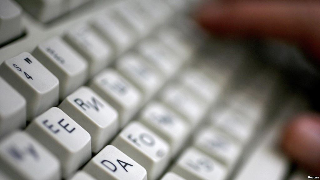 Латынға қайта ораламыз