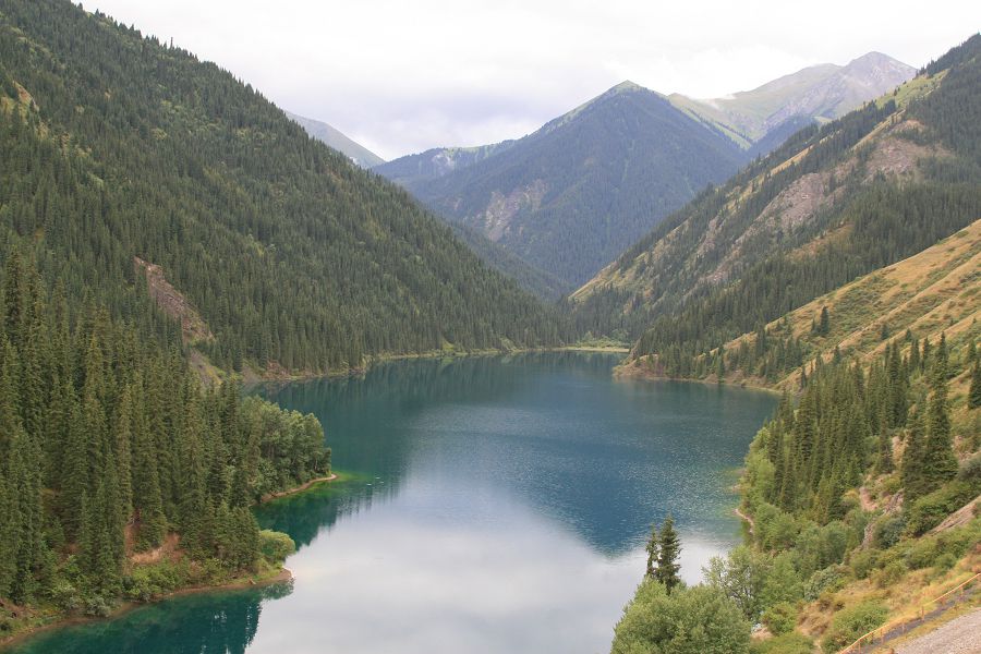 Дүрия жамылған Көлсай