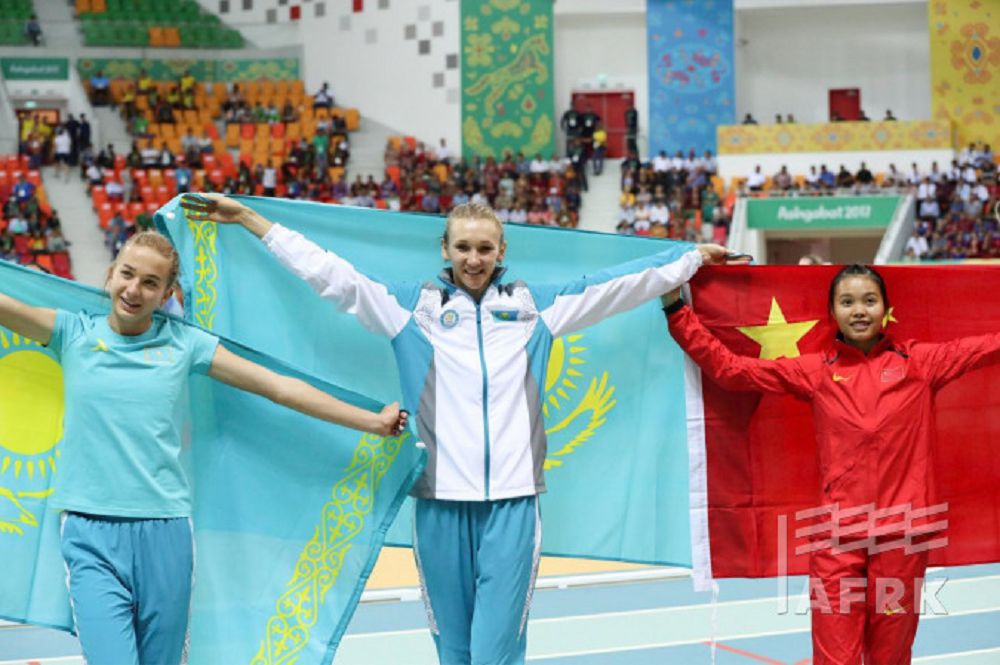 Жеңіл атлеттеріміз жарады