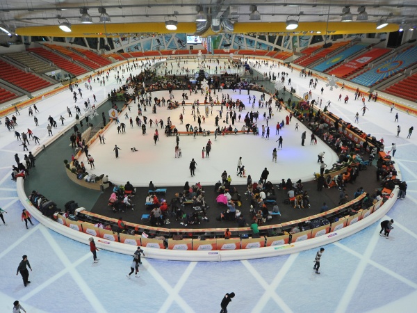 Астанадағы «Алау» айдынында конькиде жаппай сырғанау маусымы басталады