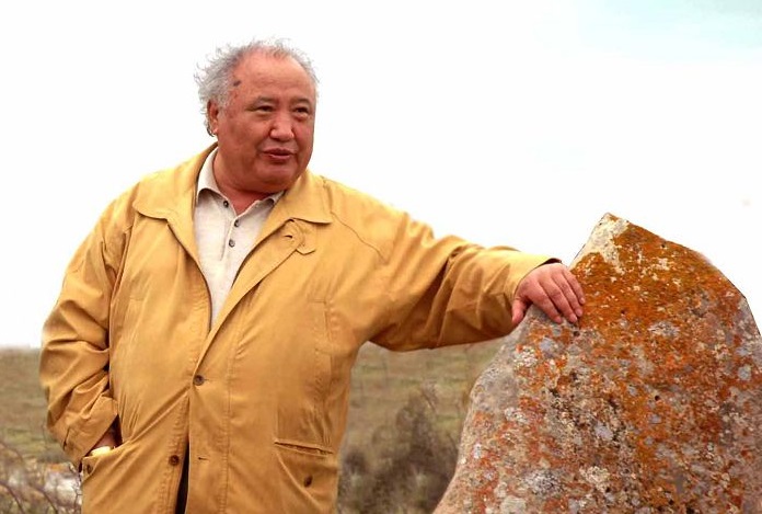 Жайдары Әбіш, жабырқау Әбіш...
