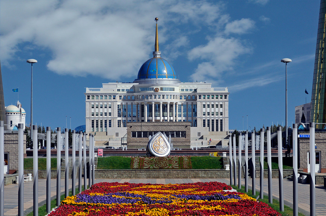 Назарбаев құқық қорғау қызметіне қатысты заң жобасын Мәжілістің қарауына енгізді