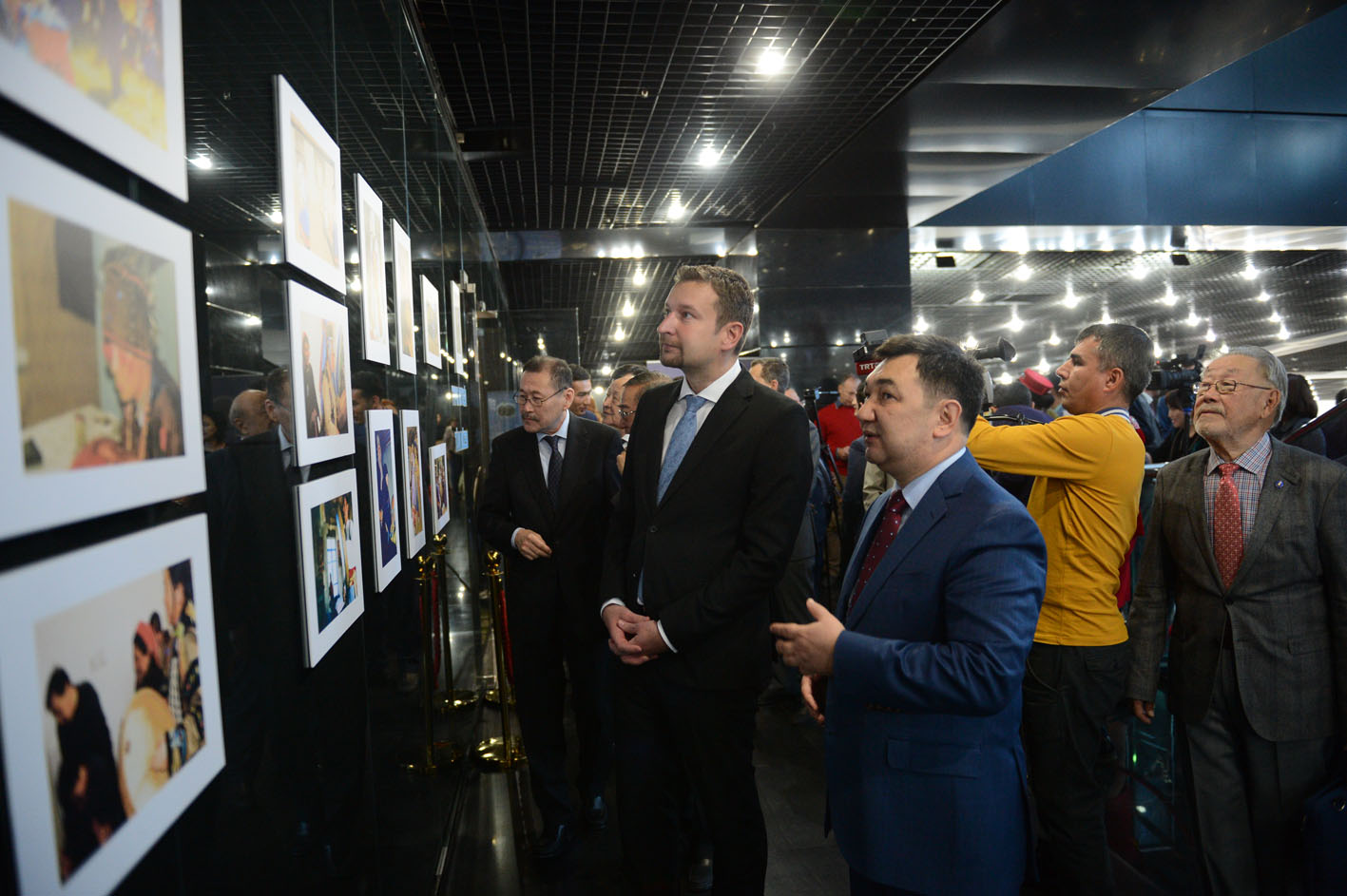 Түркі академиясында «Шамандар мен жора-рәсімдер» атты көрме өтті