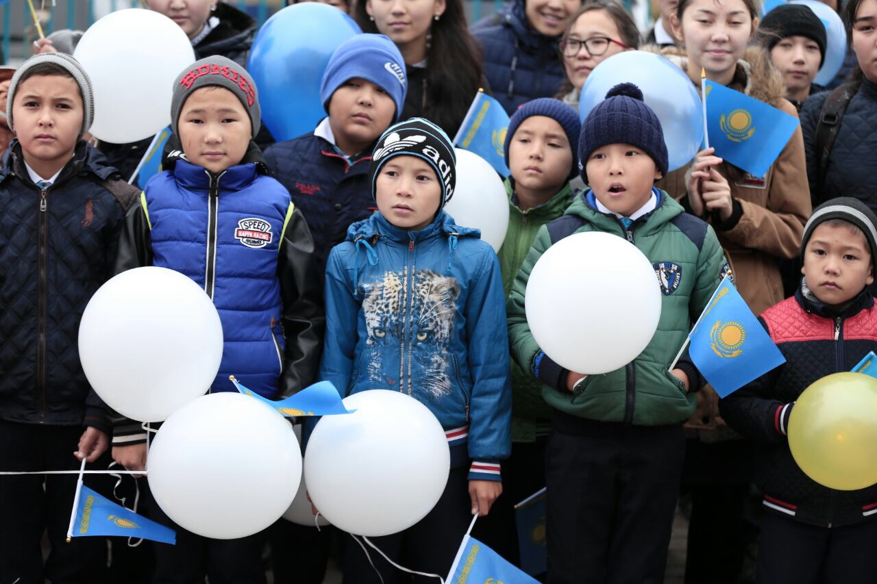 Қобда ауданында жаңа мектеп есігін ашты