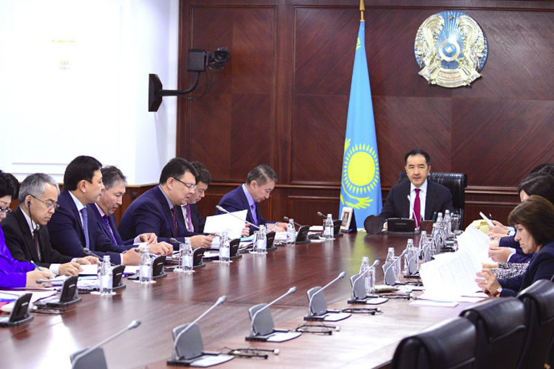 Сағынтаев «Жасыл экономикаға» көшу жөніндегі кеңестің кезектен тыс отырысын өткізді