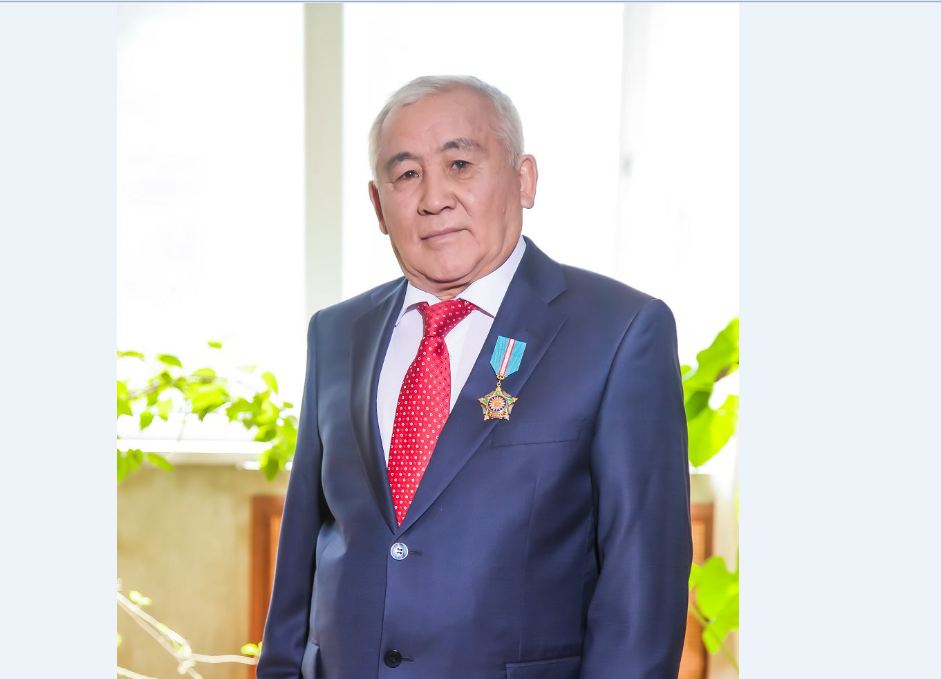 Рухы биік тұлға