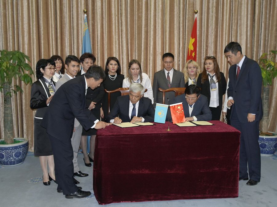 Қазақстан мен Қытай ұлттық кітапханалары тәжірибе алмасты