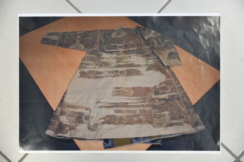 Қазыбек би шапанының қасиеті
