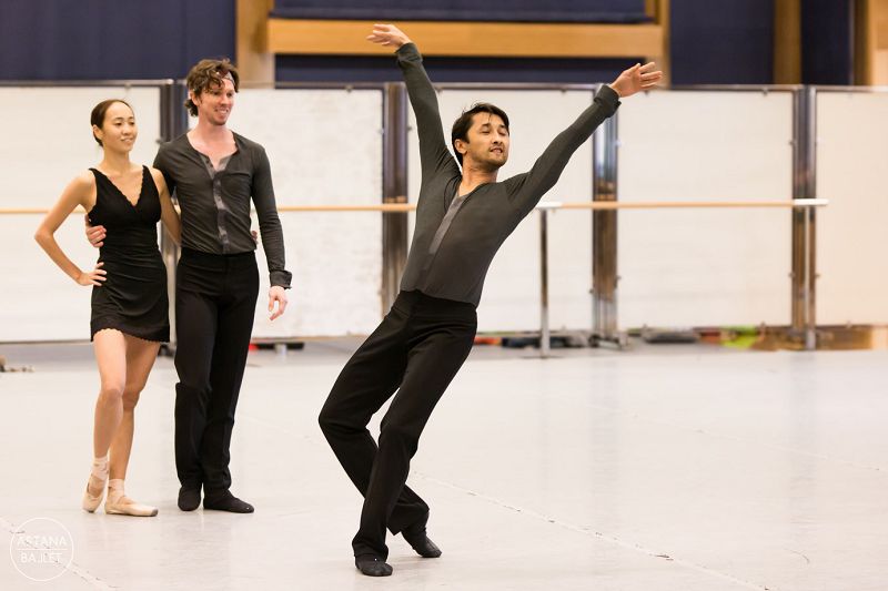 Ой қимылдан озып тұрады