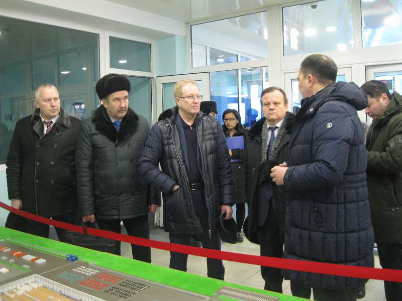 Қостанайға келген Парламент депутаттары оқушыларды отандық автобуспен тасуды ұсынды