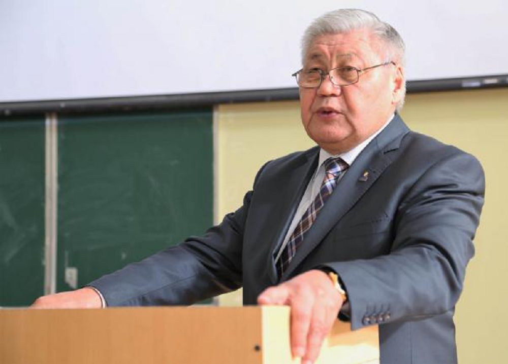 Ғылым биігіндегі беделді із