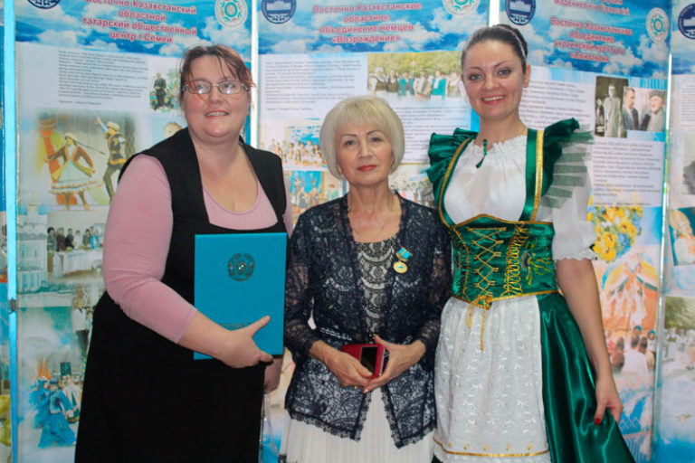 Семейдегі Қоғамдық ұйымдар мен еңбек ұжымдары Жолдаудың бағытын талқылады