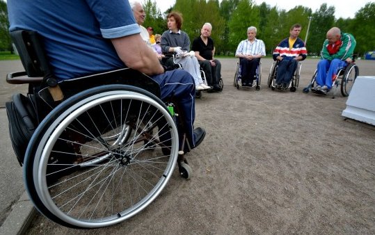 Астана әкімдігінде мүгедек баланы алып жүрушіге де жеңілдік беретін жолақысын ұсынды