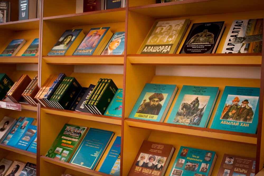 Оңайгүл Тұржан. Аудармасыз қазақ кітабының қоры азаяды