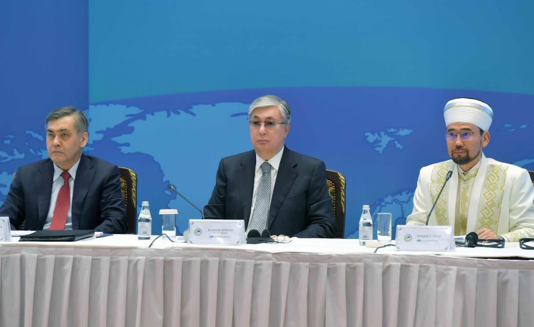 Қ. Тоқаев мұсылман ғұламаларын догматизмге, радикализмге және экстремизмге қарсы бірігуге шақырды
