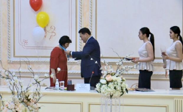 Павлодарда көп балалы аналарға құрмет көрсетілді