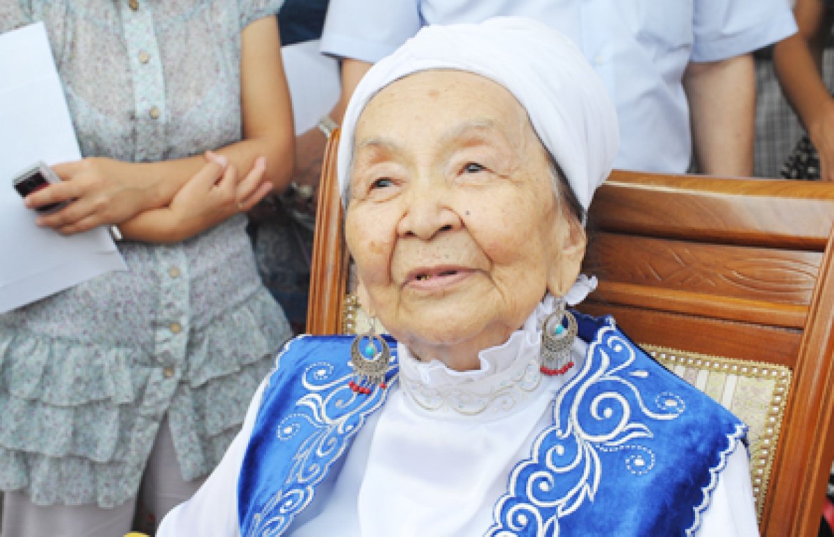 Хабиба Елебекованың естелік сыры