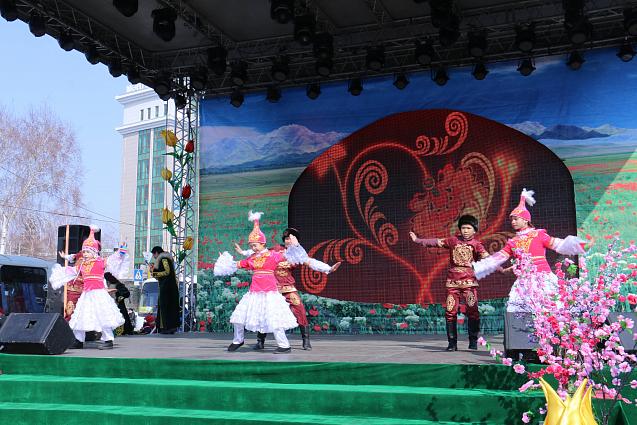 
Өскеменде өзгеше акция өтеді