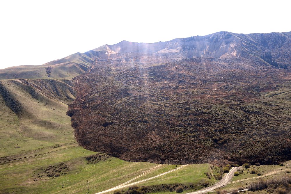 Тау неге көшті?