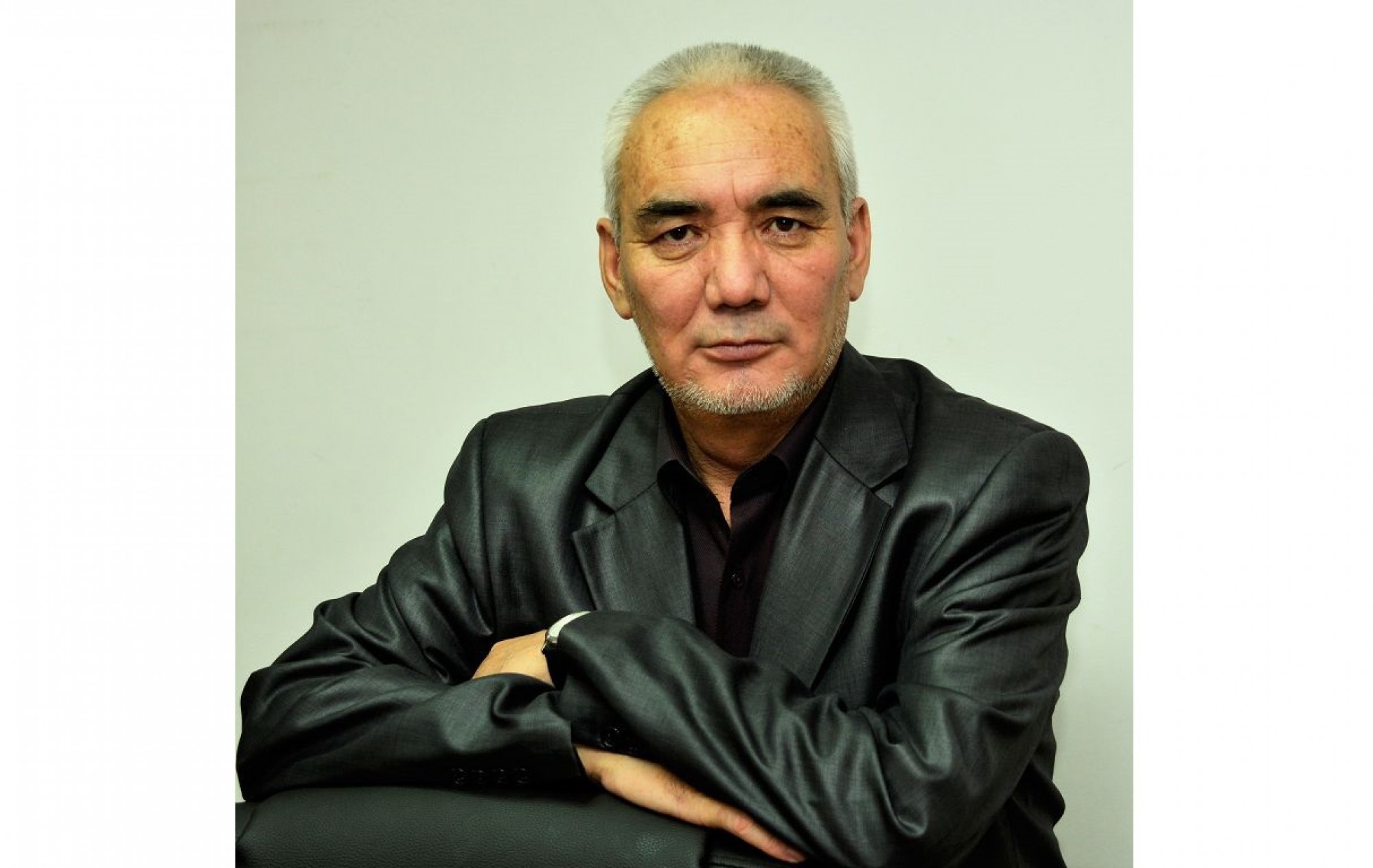 От орнын күзеткен неміс
