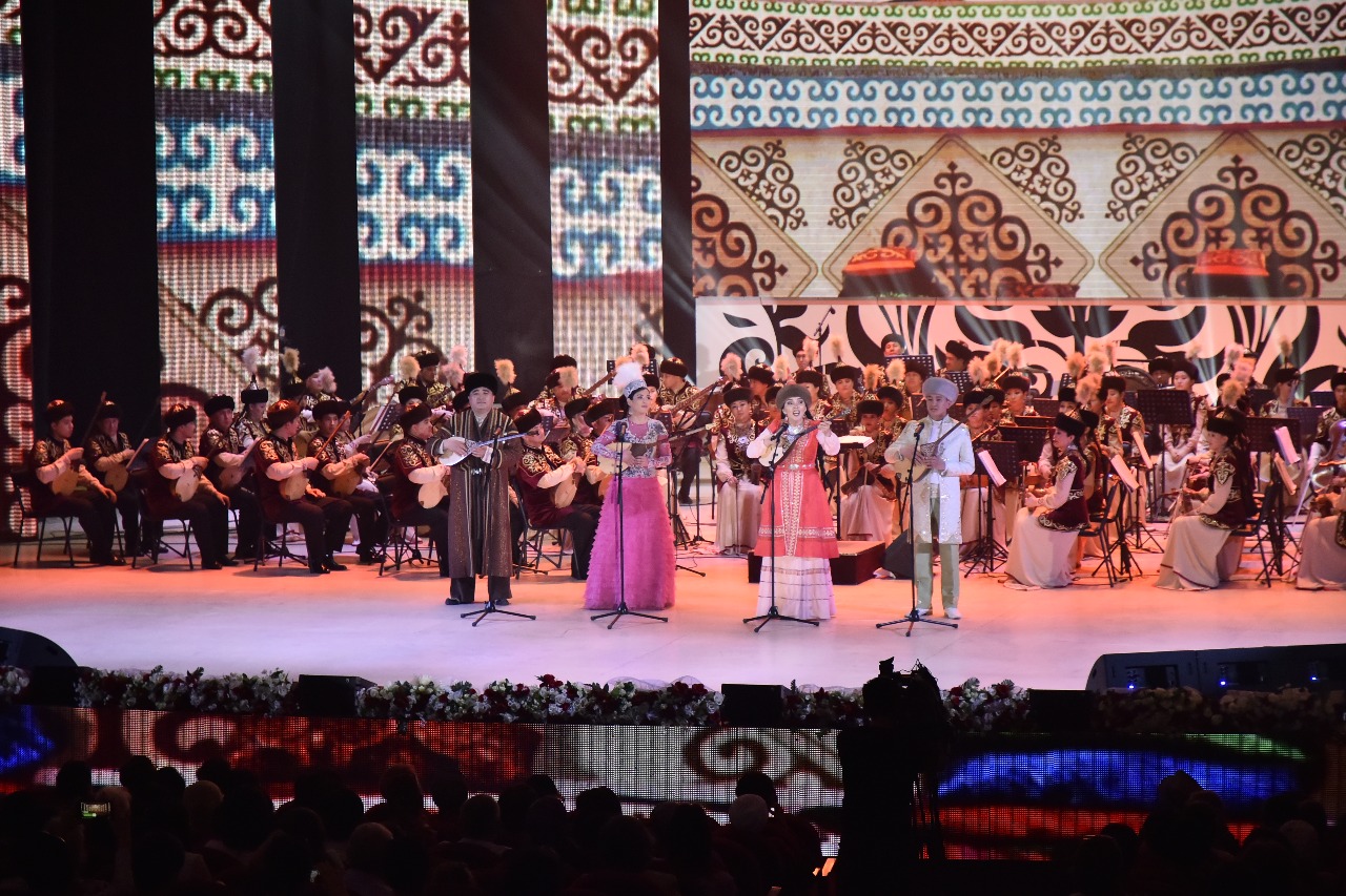 Елордалық шығармашылық топ Атырауға жетті